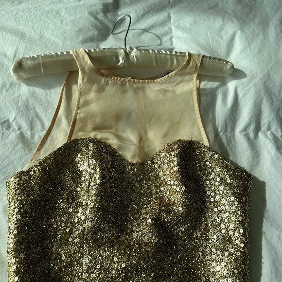Gold Keepsake cropped top - Picture 2 of 5